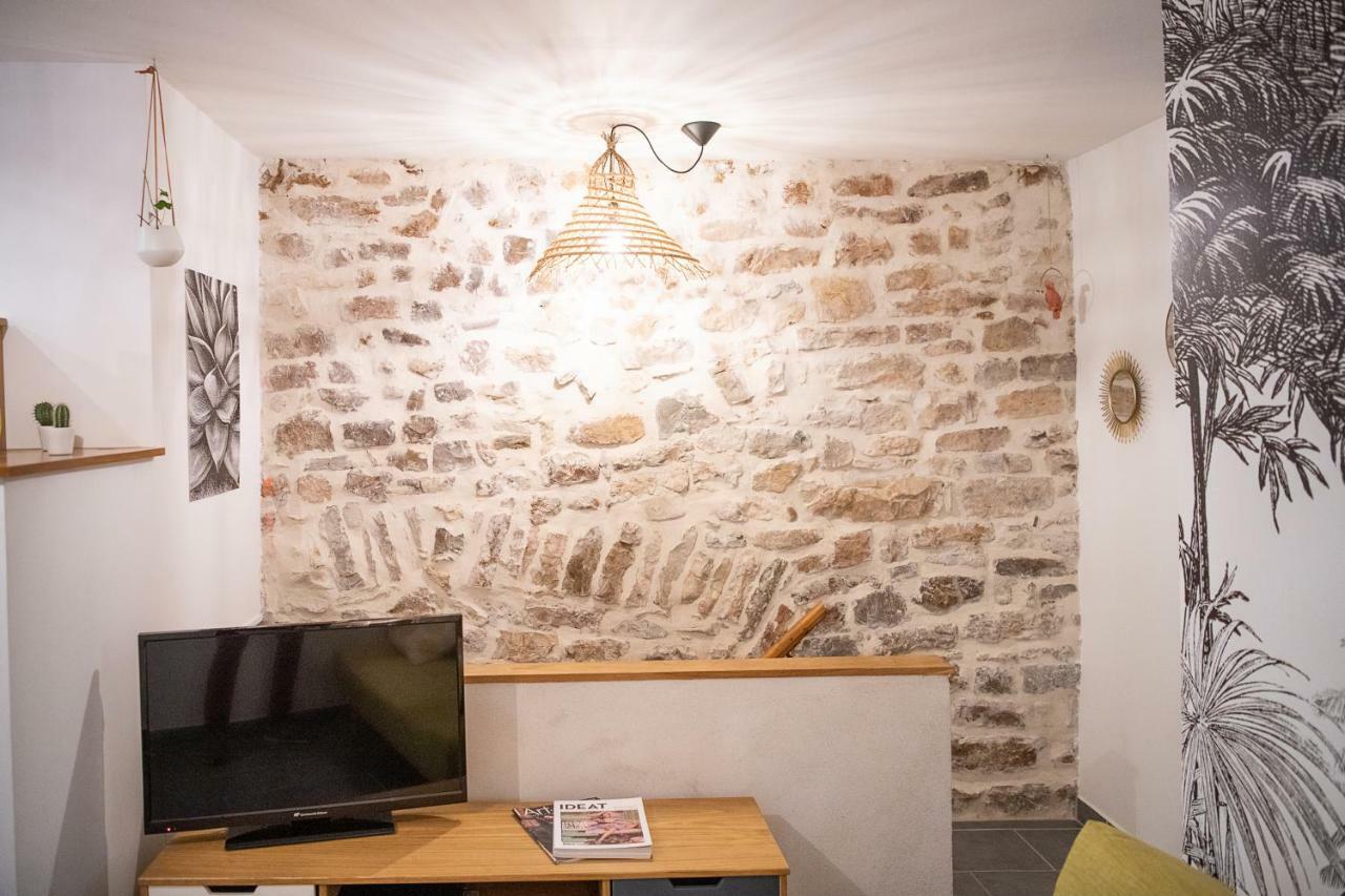 Appartement Denim Nimes Bagian luar foto